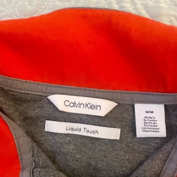 Calvin Klein Liquid Touch long sleeve - Picture 3 of 8